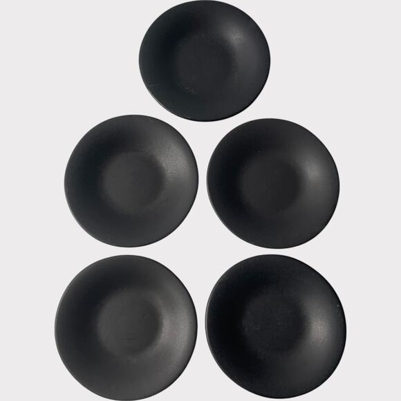 Pottery Barn Ellipse Saucer Dishes Set of 5 Black Made in Japan Stoneware 6" - Picture 3 of 10